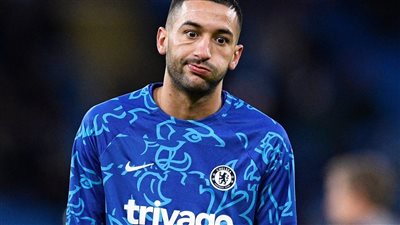 كيف تمكن باريس سان جيرمان من تعزيز مركز الجناج الأيمن.. ما مصير صفقة المغربي حكيم زياش؟