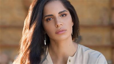 مجددأ.. الفنانة المصرية آمال ماهر تثير جدلًا واسعًا على مواقع التواصل.. ما القصة؟