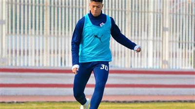 ميتلاند الدنماركي يطرح قميص لاعبه الجديد إمام عاشور في المتجر الرسمي (صور)