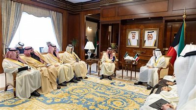  وزير الخارجية الكويتي يعقد مباحثات مع نظيره السعودي