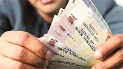 على القروض الشخصية والسيارات.. ما وراء رفع سعر القائدة في بعض البنوك؟