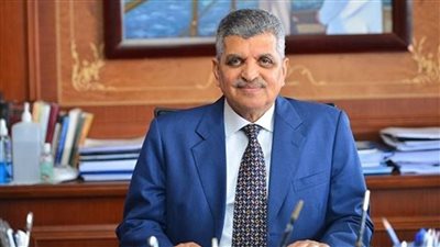  الفريق أسامة ربيع: لا يمكننا الاتفاق مع شركات أجنبية لإدارة قناة السويس دون أن يعلم الشعب المصري