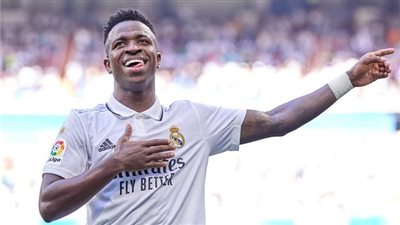 قبل مباراة الأهلي ضدريال مدريد الإسباني.. نصائح من أجل إيقاف فينسيوس جونيور لاعب ريال مدريد
