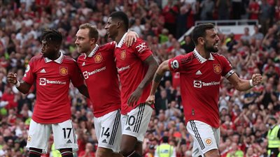 الوافد الجديد يبدأ أساسيًا في تشكيل مانشستر يونايتد ضد ليدز بالدوري الإنجليزي