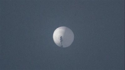 واشنطن تضيف 6 شركات صينية إلى لائحتها السوداء (أسرار وكواليس حول المنضاد الصيني)