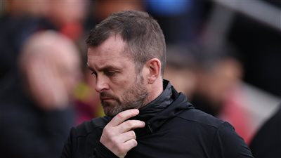 الدوري الإنجليزي.. ساوثهامبتون يُقيل مدربه ناثان جونز بعد سلسلة النتائج السيئة