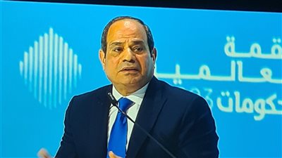 عفوية السيسي ورسائله النارية.. كيف أشاد بها رجال الإمارات؟