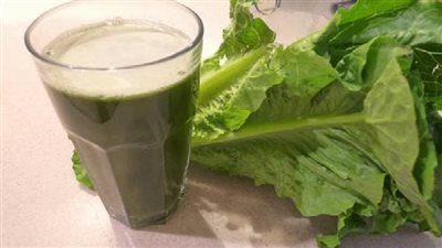 فوائد شرب الخس يوميا.. يساعد على النوم ليلا بعمق