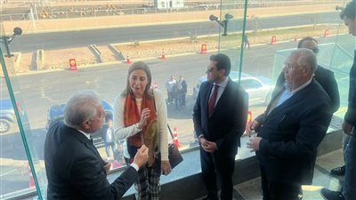 وزراء الزراعة والشباب والرياضة والثقافة ومحافظ جنوب سيناء يتفقدون مضمار الهجن الدولى فى شرم الشيح 