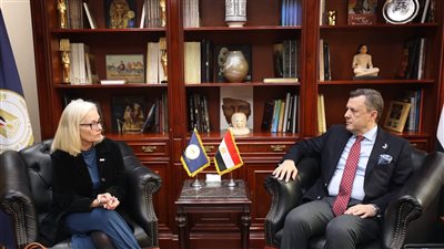 وزير السياحة والآثار يستقبل مدير بعثة الوكالة الأمريكية للتنمية الدولية لبحث سبل التعاون