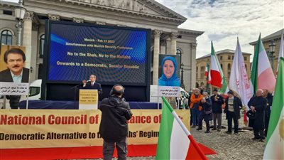 مظاهرة كبرى للإيرانيين بالتزامن مع مؤتمر ميونيخ للأمن