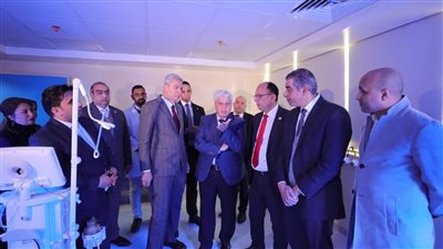 وزير التعليم العالي ورئيس جامعة حلوان يفتتحان المرحلة النهائية لأعمال تطوير مستشفى بدر الجامعي