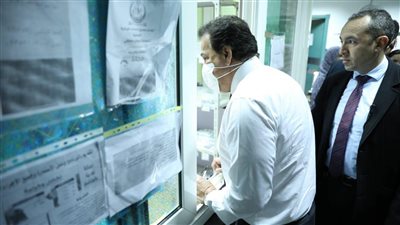 مصر.. وزير الصحة يوجه بإمداد وحدة صحة الحصري بكافة احتياجاتها من المستلزمات الطبية