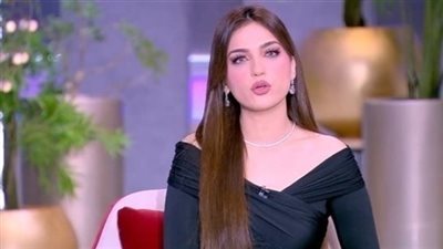 بعد حديثها عن قواعد للتعامل مع الزوج في المطعم... كيف أثارت ياسمين عز الجدل مجددًا عبر السوشيال ميديا؟